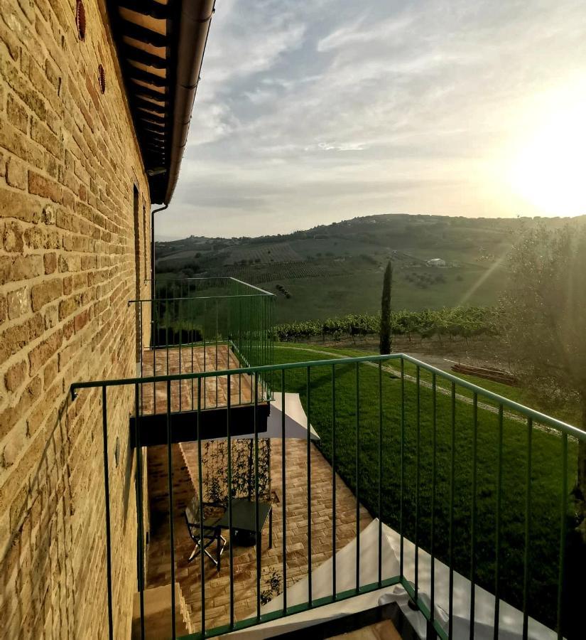 Relais Cocci Grifoni - Panoramic Wine Resort Offida Exterior photo